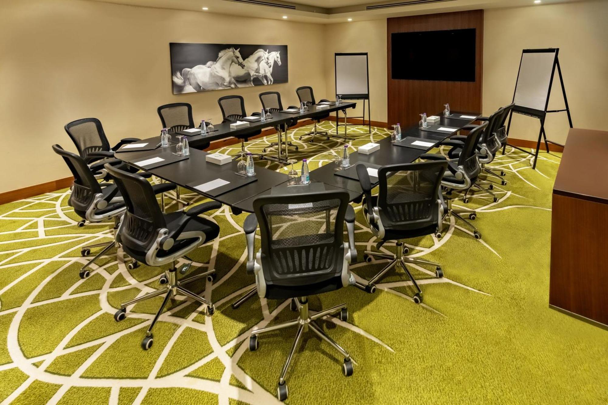Courtyard By Marriott Riyadh Olaya Eksteriør billede