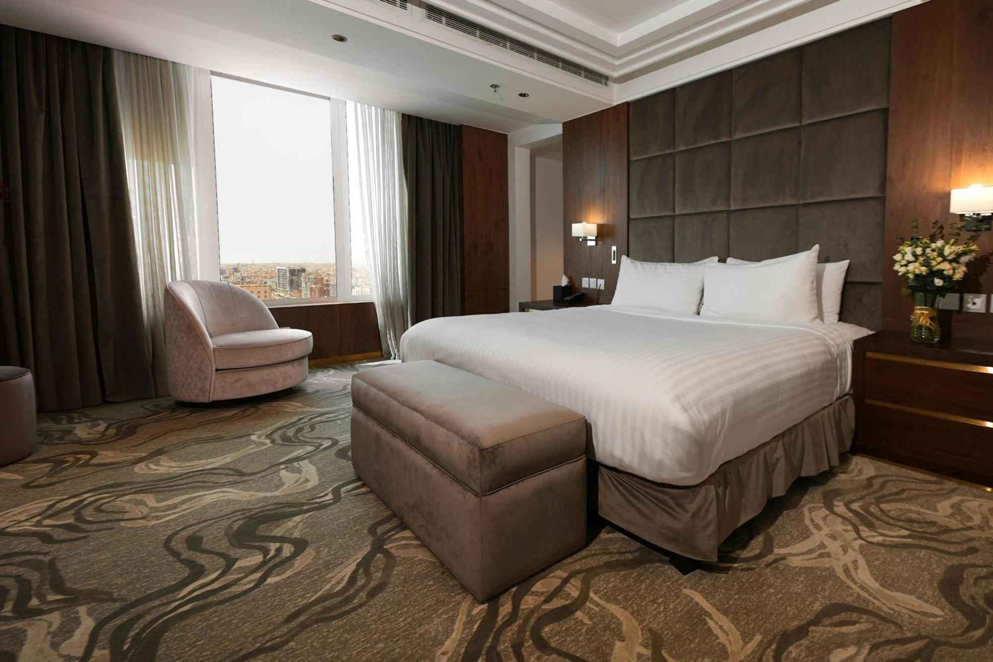 Courtyard By Marriott Riyadh Olaya Eksteriør billede